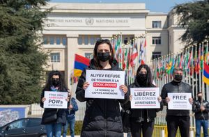 2021년 4월 15일, 아르메니아 포로 석방을 요구하는 시위대가 제네바에서 시위