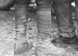 1918년경 프랑스에서 풋티를 착용한 미군 병사