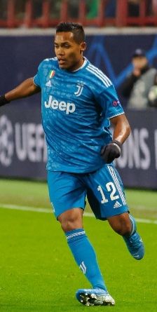 알렉스 산드루, 유벤투스에서 2019–20 UEFA 챔피언스 리그 경기 중