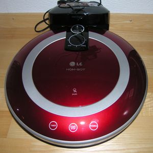 레이저 오토 포커스 시스템은 LG 로봇 청소기용으로 설계된 부품을 사용한다.