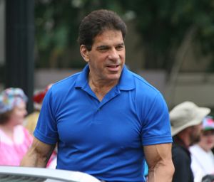 2009년 드래곤 콘 퍼레이드에서의 페리그노