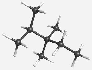 옥테인 이성질체인 2,3,3-트리메틸펜탄은 옥탄가가 100을 초과한다.