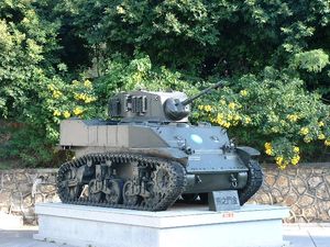 M5A1전차