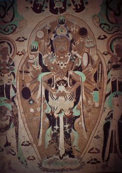 당나라 시대의 유림굴 간쑤성, 중국의 천수관음상.