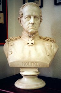 헬무트 폰 몰트케 원수의 흉상