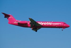 초창기 도색의 헬베틱 항공 포커 100 (2004년)