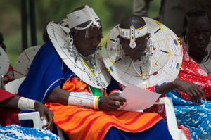 USAID 문해력 행사에 참석한 마사이 여성들