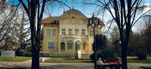 소박 및 주변 미술관