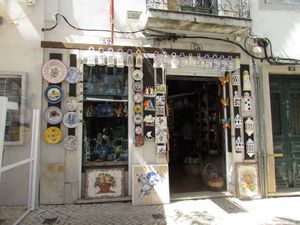 라고스의 알가르브 도자기 가게