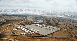 가르데즈에는 최초의 지방 재건 팀(PRT)이 있다.