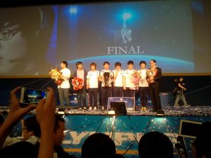 MVP 오존이 2013년 챔피언스 스프링에서 우승한 후.