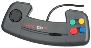 CD32의 컨트롤러