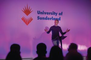 2018년 신입생 환영회에서의 스티브 크램