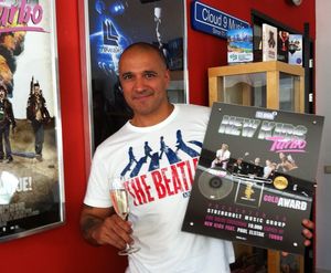 로테르담 레코드의 설립자 폴 엘스탁