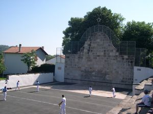 펠로타 (자이 알라이) 코트 (라푸르디, 사라)