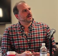 스티븐 토마스 얼와인은 "Long Hard Road Out of Hell"을 칭찬했다.