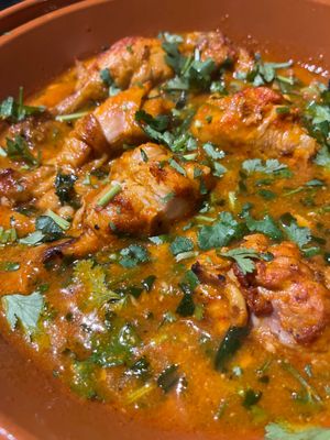 매콤한 알제리식 닭고기 chtitha