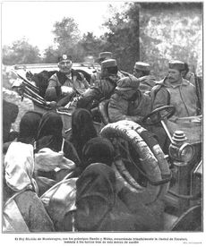 니콜라 1세 국왕이 1913년 4월 슈코더에 승리하며 입성하고 있다. 포위전 이후