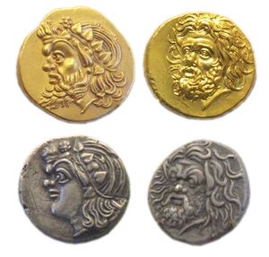 기원전 4세기 판티카파이온 금은 주화에 묘사된 판.