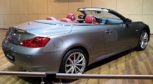 인피니티 G37 카브리오