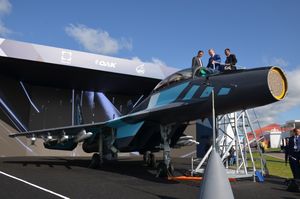 MAKS-2019에서 전시된 수출용 개량형