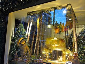 2014년 셀프리지스의 패딩턴 베어 테마 크리스마스 윈도우 디스플레이