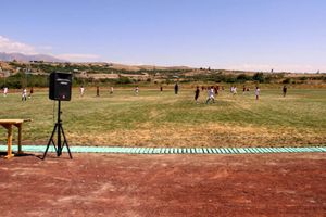 파르피 마을의 축구 경기장