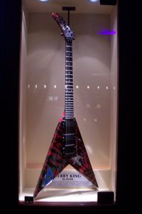 애용하는 기타 『B.C.Rich KKV』