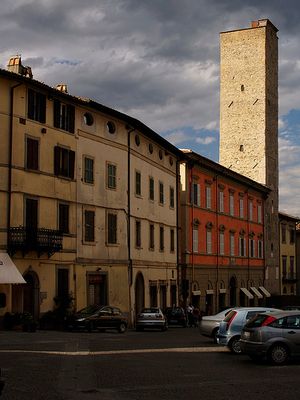 대성당 광장의 시립 탑