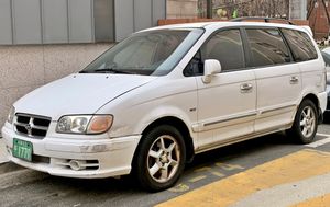 현대 트라제 XG (전기형) 정측면