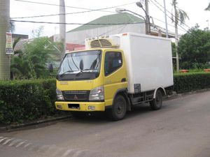 7세대 캔터 / 콜트 디젤 (FE71) 냉장 박스, 인도네시아