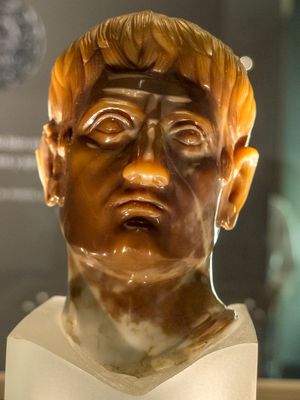 타라소나에서 발견된 아우구스투스의 흉상
