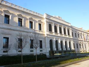 부르고스에 있는 바야돌리드 법원이자 카스티야이레온 고등법원의 소재지.