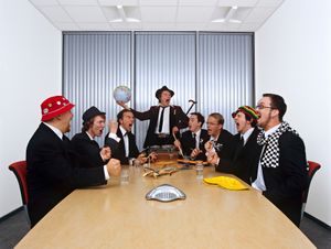 음악 그룹 Ska Patrol. 스카의 시그니처 체크 스카프를 착용한 멤버