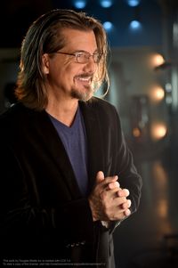 웨스커는 D. C. Douglas를 포함한 여러 배우들이 목소리를 연기했다.