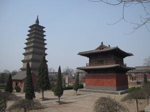 수미탑(Xumi Pagoda), 당나라 시대인 636년에 건립되었다.