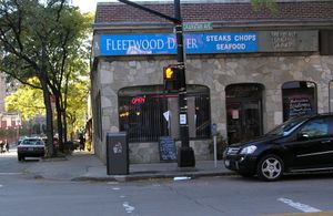 Fleetwood의 Gramatan 애비뉴와 Grand 스트리트 교차로