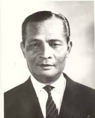 무스타파 하룬은 타우수그-바자우계 출신으로 사바의 초대 주지사이다.