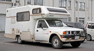 캠핑카(이스즈 로데오 캡오버 타입)