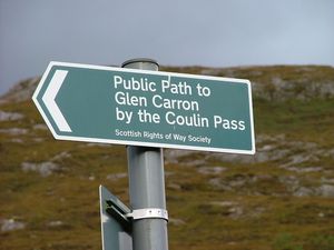 스코틀랜드 공공 통행로의 스코트웨이즈 표지