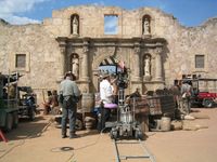 촬영에 사용된 알라모 세트.