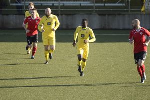 2018 시즌에 올 노란색 유니폼을 착용한 시민 한센(Símin Hansen)과 티자니 모하메드(Tijani Mohammed)