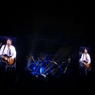 알리안츠 파르키에서 열린 첫 번째 대형 행사였던 폴 매카트니의 공연