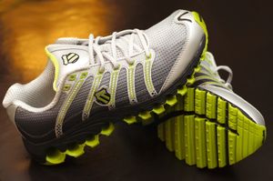K-Swiss Tubes running shoes