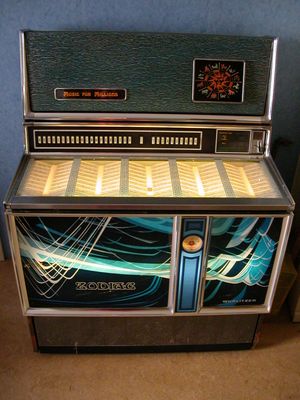 Wurlitzer 3500 jukebox (1971)