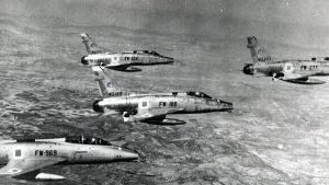 키프로스 침공 당시 터키 공군 F-100 슈퍼 세이버