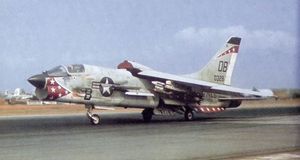 F-8E에 장착된 IRST