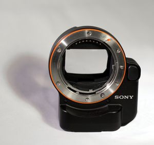 소니 LA-EA4 어댑터