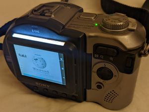 소니 마비카 CD400, 후면