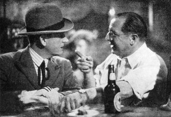 1931년 영화 《서푼짜리 오페라》 촬영 중인 게오르크 빌헬름 파브스트(오른쪽)와 배우 알베르 프레장(매키 메서)